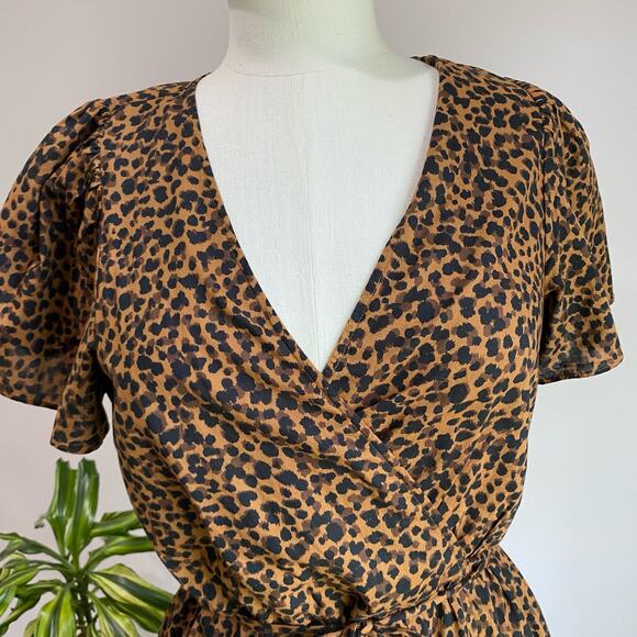Madewell Flutter-sleeve Wrap Mini Dress In Painted Leopard Print - Picture 4 of 14